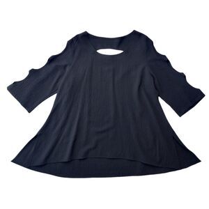 Moonlight Black Cutout 3/4 Sleeves and Back Flared Top